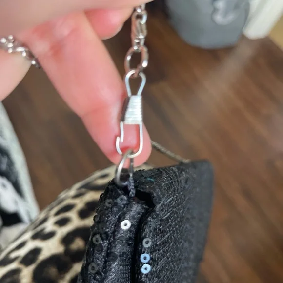 BIJOUX TERNER Sequins Shoulder Strap Evening Dress Purse Bag . - Picture 6 of 8